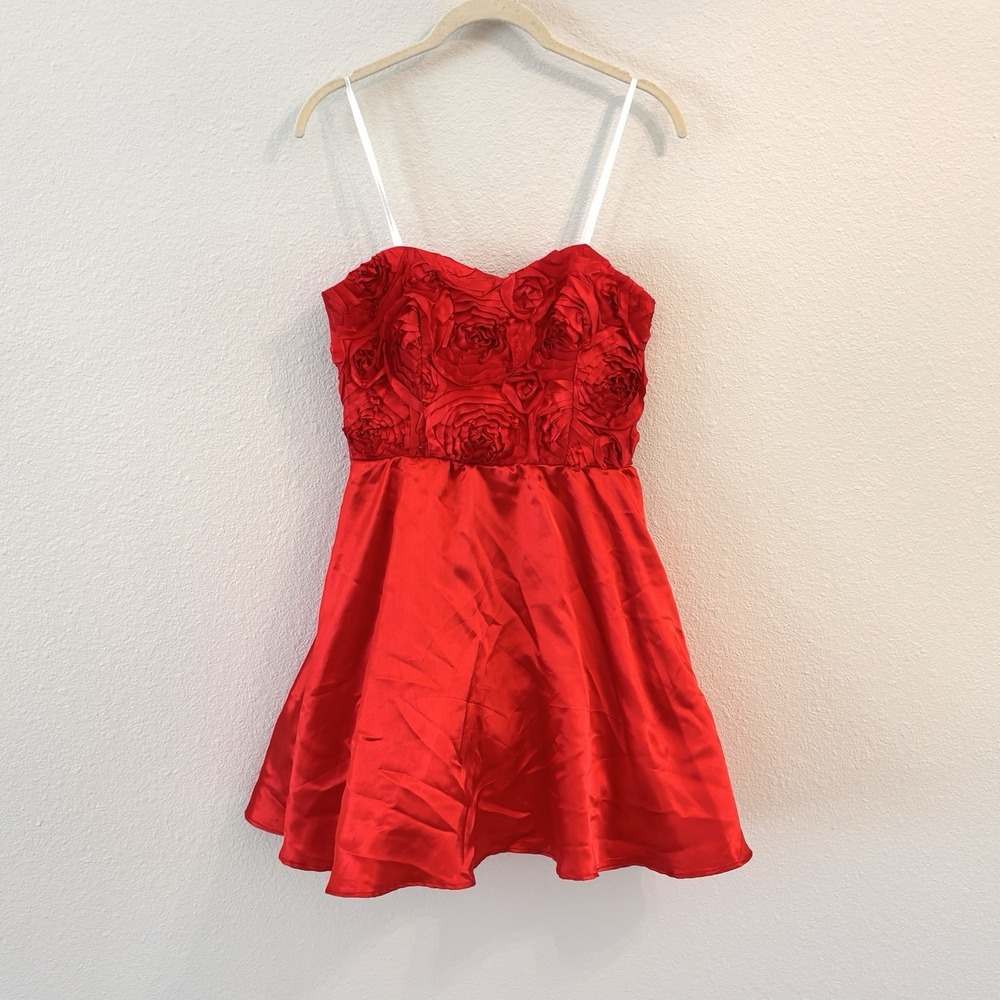 Vtg Y2K Steppin' Out Red Strapless Rosette Dress Size 3/4 Retro Paris Chic